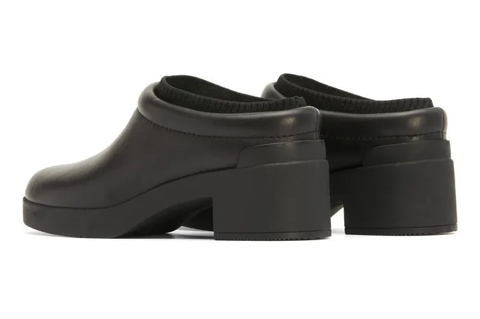 ABEO Footwear Capital Clog Black Women Clogs
