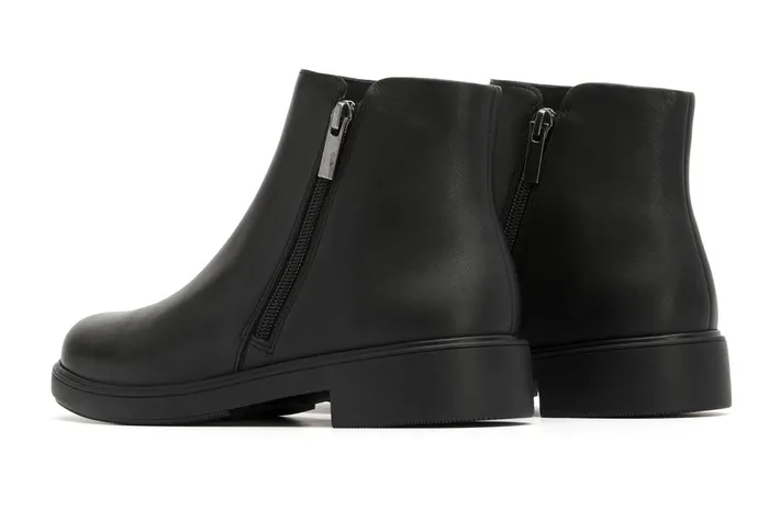 ABEO Footwear Compass Zip Black Leather Women Boots ABEO Footwear Compass Zip Black Leather Women Boots
