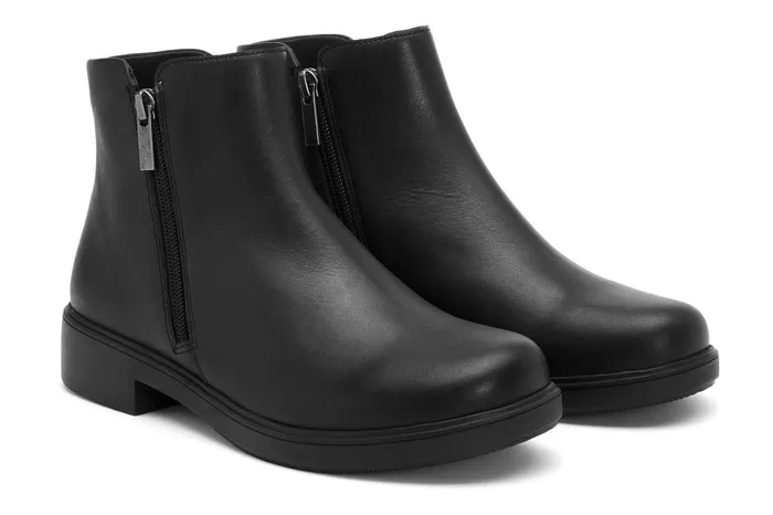 ABEO Footwear Compass Zip Black Leather Women Boots ABEO Footwear Compass Zip Black Leather Women Boots