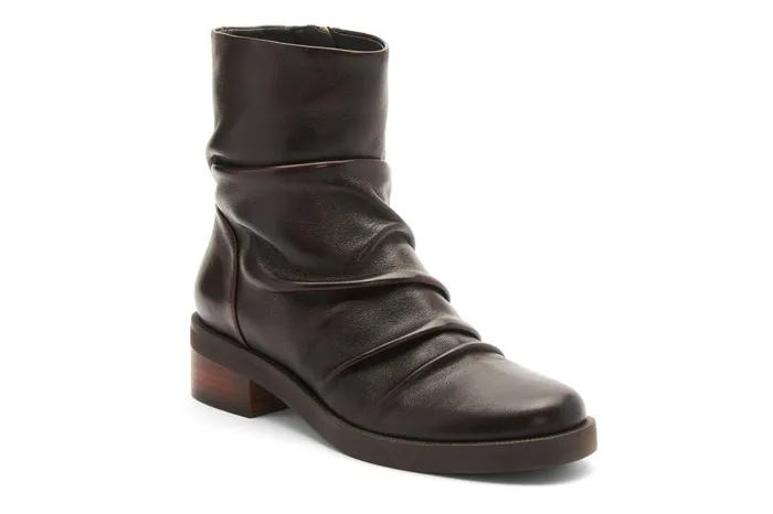 ABEO Footwear Traverse Scrunch Burgundy Women Boots