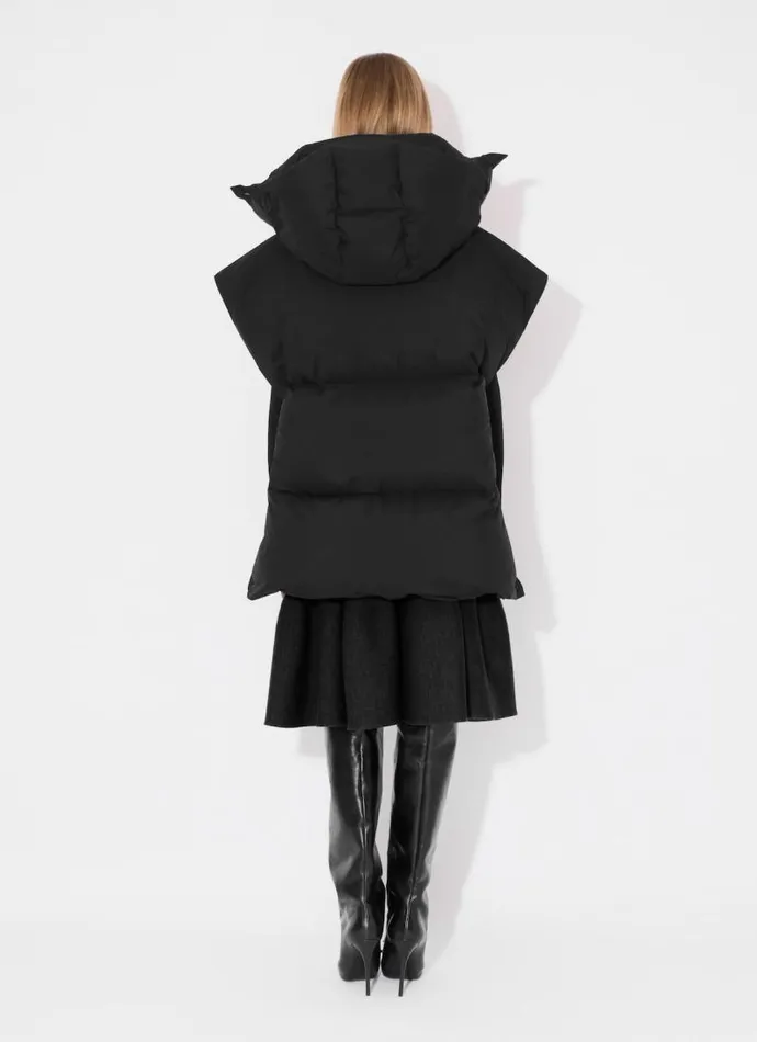 Alaa Coats and Jackets PUFFER VEST Black 8211 Women