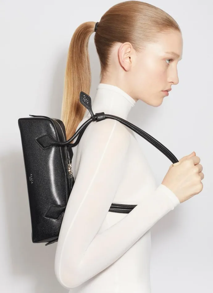 Alaa CrossBody Bags LE TECKEL SMALL BAG IN GOATSKIN Black 8211 Women