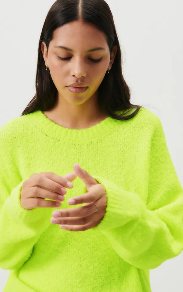 American Vintage Jumpers and Cardigans Women Jumper Cikoya Neon Yellow American Vintage Jumpers and Cardigans Women Jumper Cikoya Neon Yellow