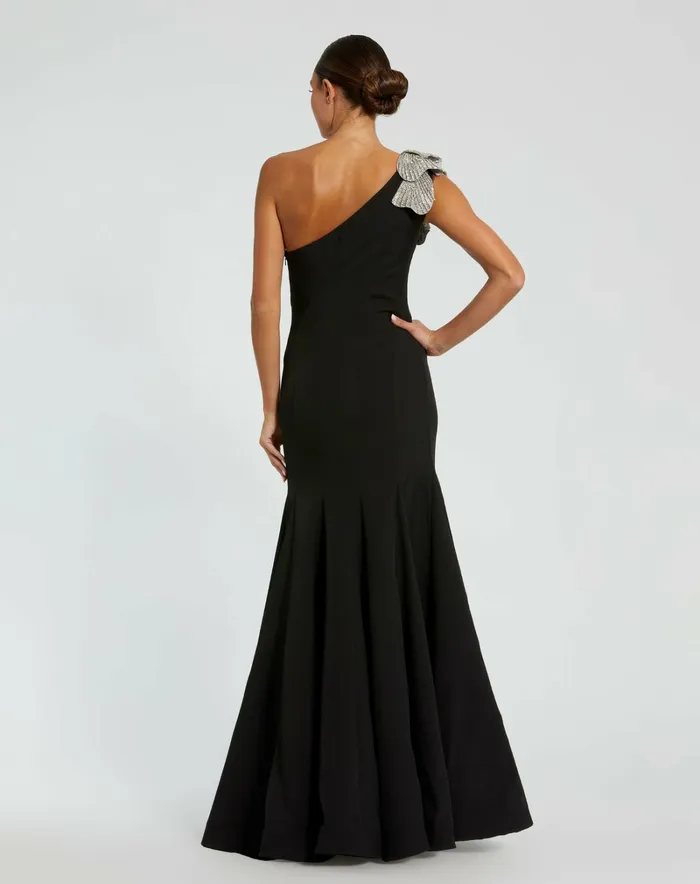Best Sellers Mac Duggal Women Black Crepe One Shoulder Gown With Flower Black