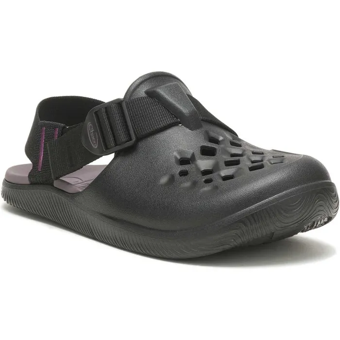 Chaco Chillos Clog Black Women Clogs and SlipOns