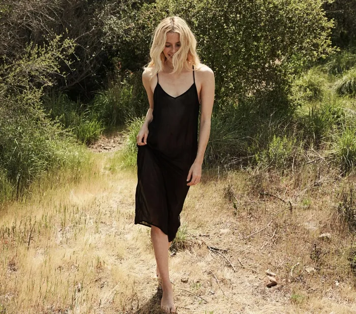 DEN Long Deep VNeck Slip Black Women Slips