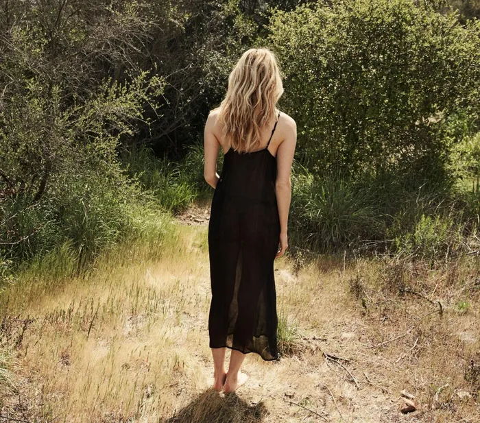 DEN Long Deep VNeck Slip Black Women Slips