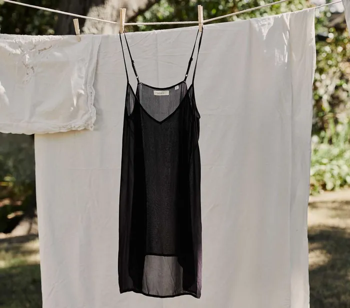 DEN Short Deep VNeck Slip Black Women Slips