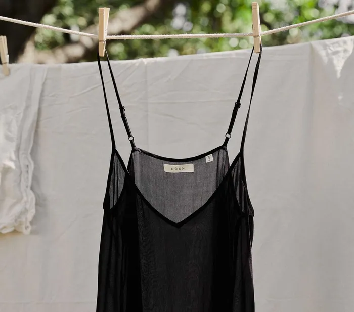 DEN Short Deep VNeck Slip Black Women Slips