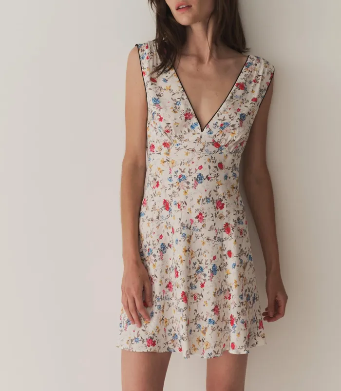 DEN Tula Dress Blanc Flowering Meadow Women Dresses DEN Tula Dress Blanc Flowering Meadow Women Dresses