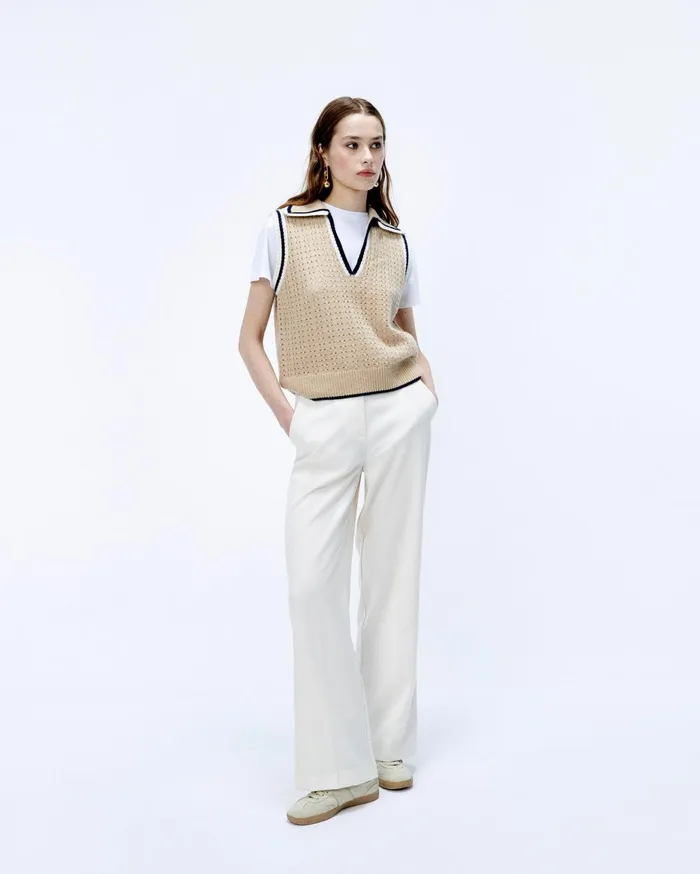 From Future Sleeveless Sweaters Women Polo Neck Sleeveless Sweater Beige
