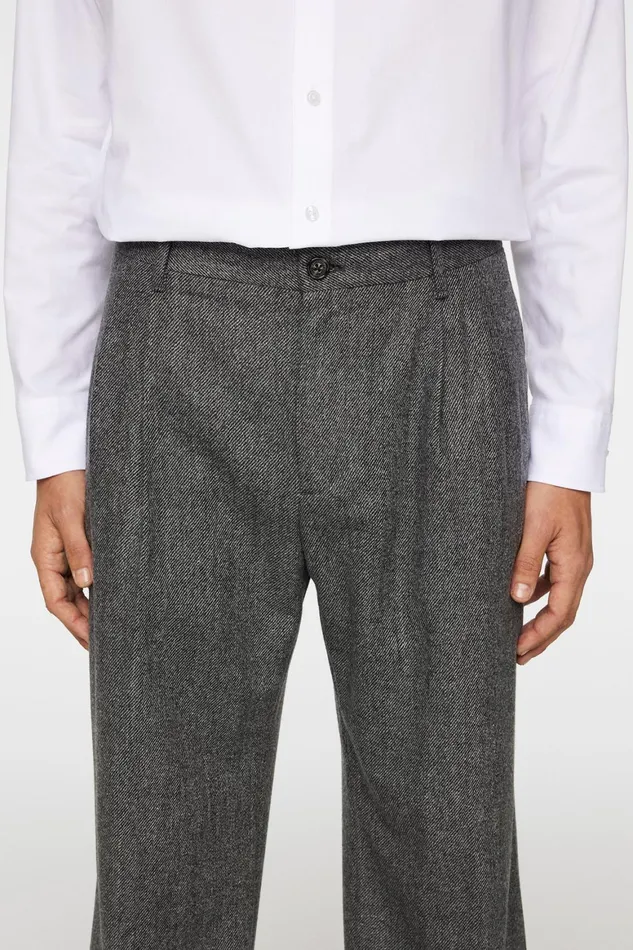 JLindeberg Haij Double Pleat Pants Men Trousers