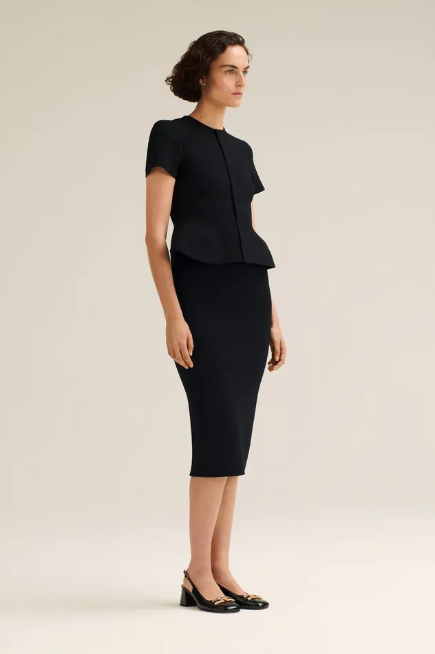 Jackets CREPE KNIT SHORT SLEEVE PEPLUM JACKET BLACK 8211 Scanlan Theodore Women Jackets CREPE KNIT SHORT SLEEVE PEPLUM JACKET BLACK 8211 Scanlan Theodore Women