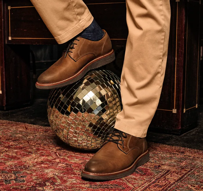 Johnston and Murphy Upton Plain Toe Tan Oiled Full Grain Men Shoes