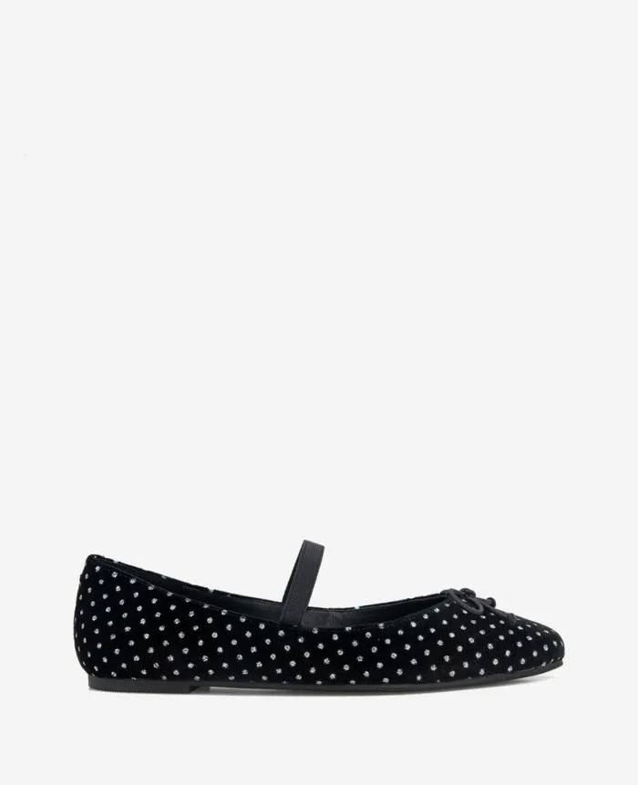 Kenneth Cole Flats and Loafers Women Myra Ballet Flat Black