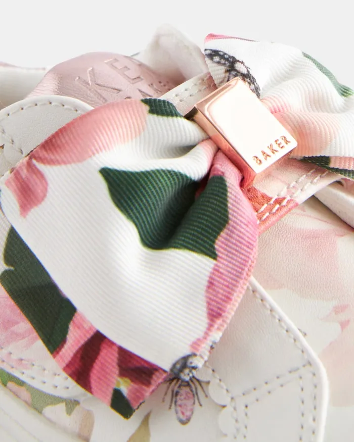 Kids NOVATAY 8211 Floral Print Bow Trainers White Ted Baker Younger Girls Kids NOVATAY 8211 Floral Print Bow Trainers White Ted Baker Younger Girls