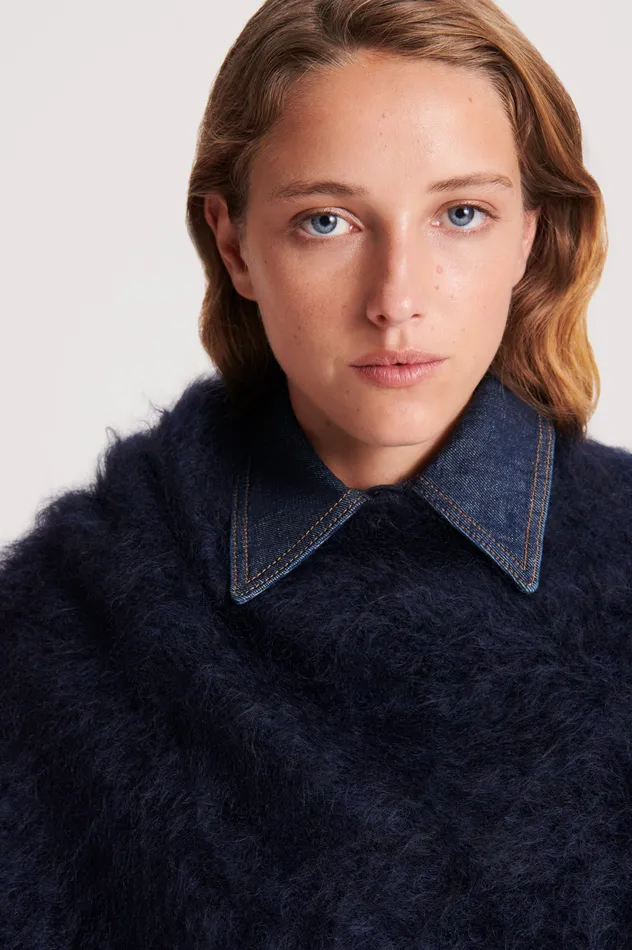 Knitwear Women BRUSHED FRINGED CAPE NAVY Scanlan Theodore Knitwear Women BRUSHED FRINGED CAPE NAVY Scanlan Theodore