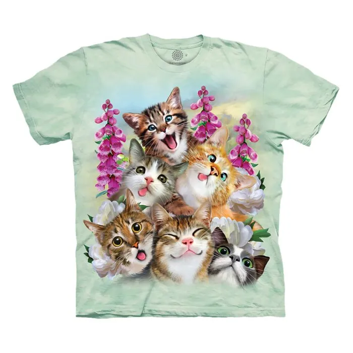 Liquid Blue TShirt Men Kittens Selfie Classic Cotton TShirt