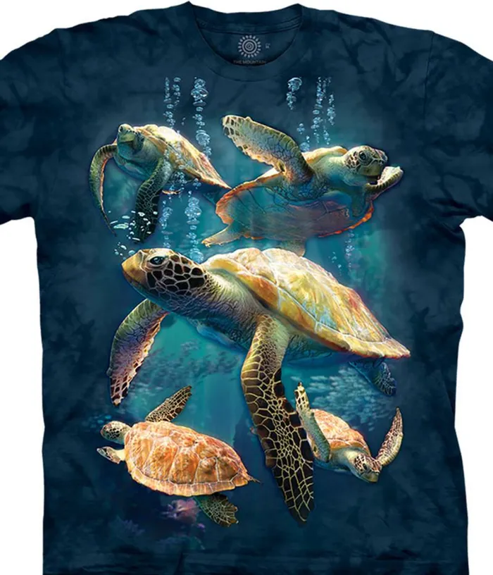 Liquid Blue TShirt Men Sea Turtle Family Classic Cotton TShirt