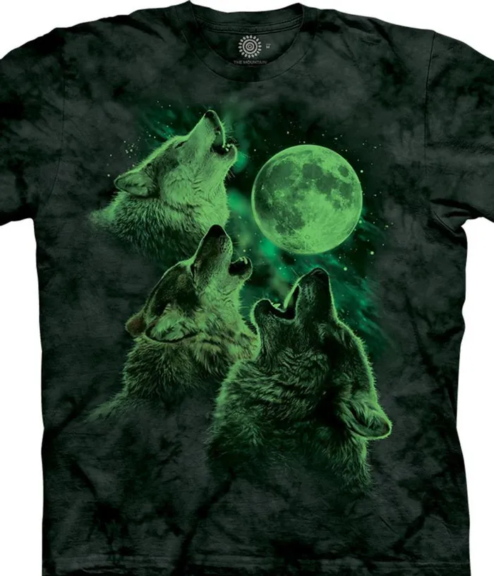 Liquid Blue TShirt Men Three Wolf Moon Classic Cotton TShirt 8211 Glow In The Dark