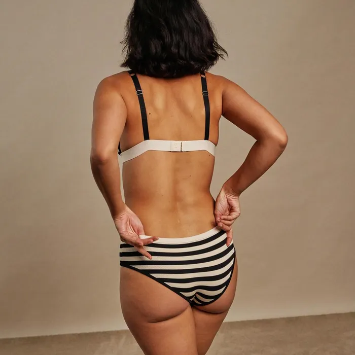 Love Stories Cup A To D Uma Bralette Black and White 8211 Women
