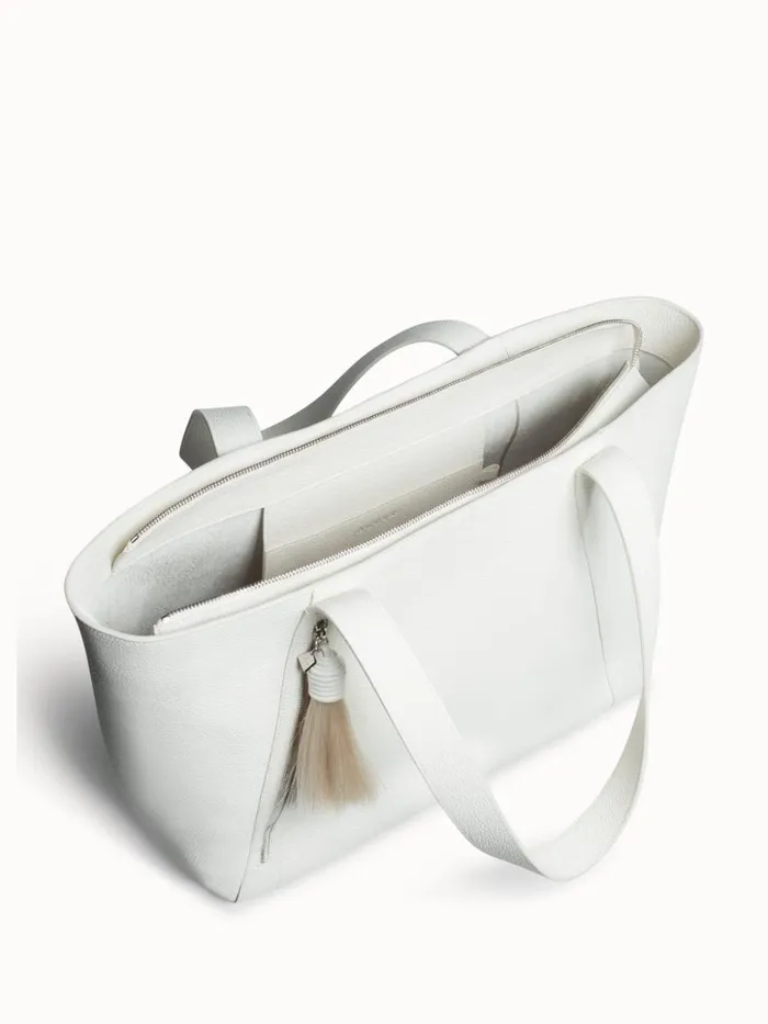 Medium Leather Zip Tote Bag Hite Women Akris Shoulder Bags
