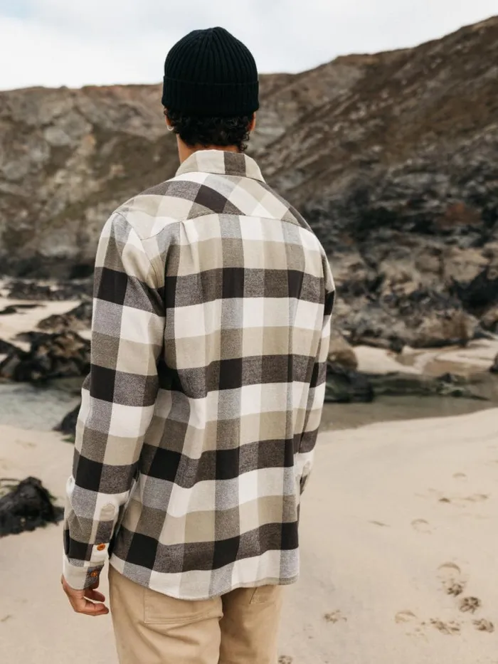 Men Beardsmore Shirt Willow Green Check Finisterre Shirts