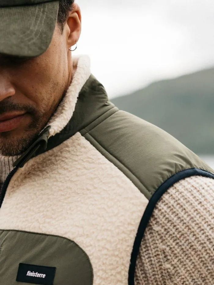 Men Bolster Fleece Gilet Oatmealnavy Finisterre Fleece