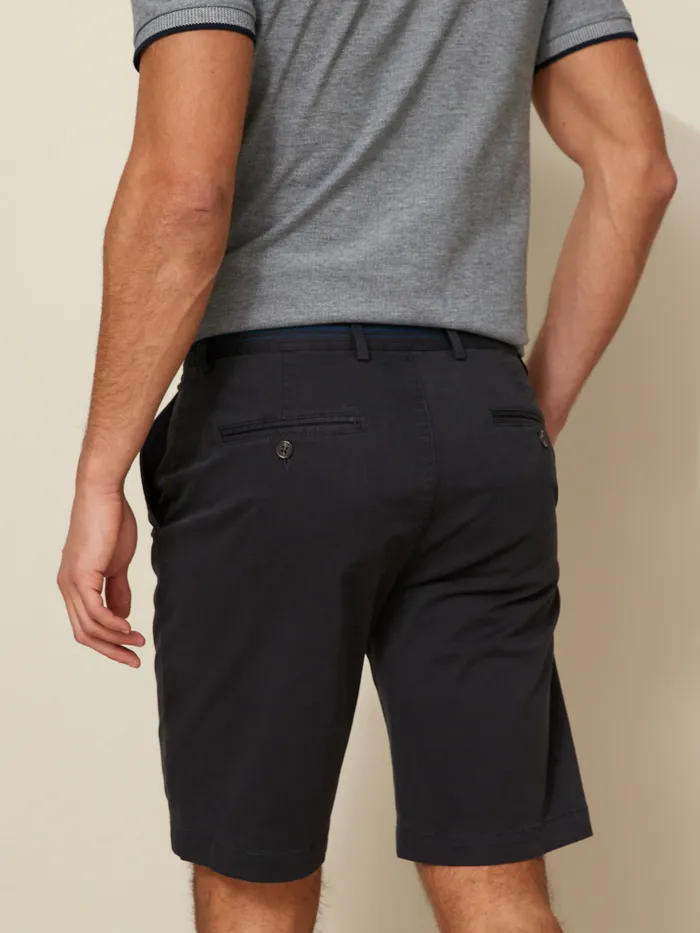 Men Cyrillus Clothing Straight Leg Stretch Cotton Bermuda Shorts Marine