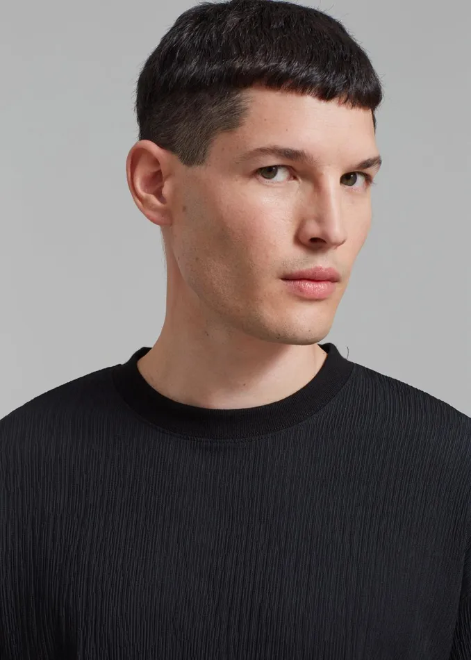 Men Eliott Crinkle Tee 8211 Black The Frankie Shop Tops