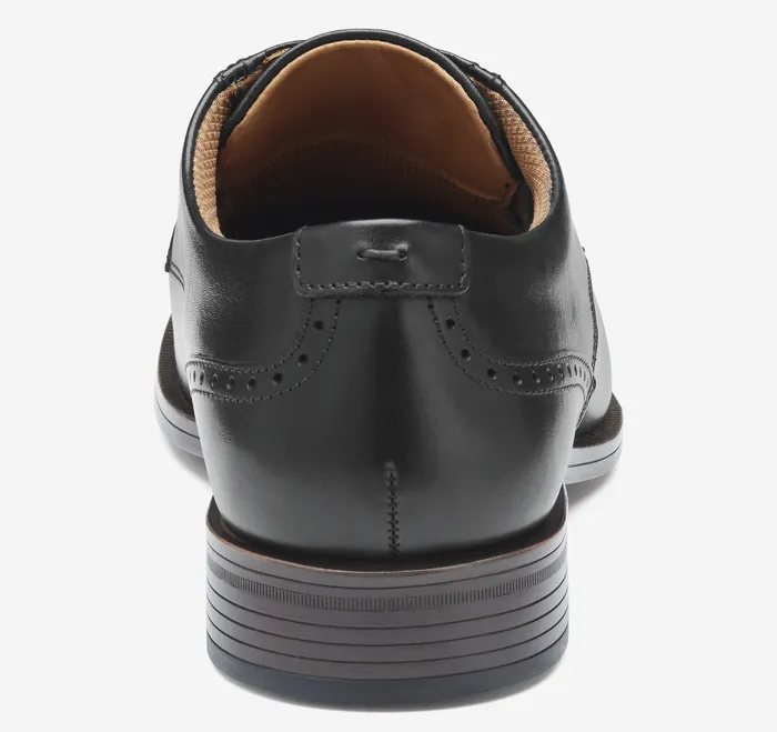 Men Reeve Cap Toe Black Full Grain LaceUps Johnston and Murphy