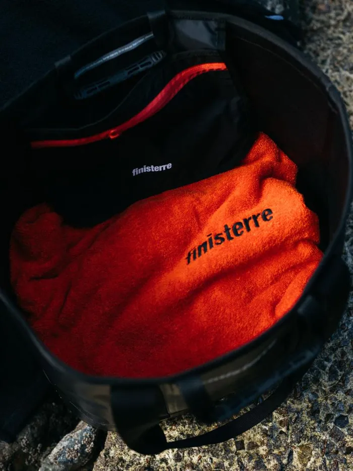 MenWomen Drift 35L Waterproof Tote Bag Black Finisterre Bags
