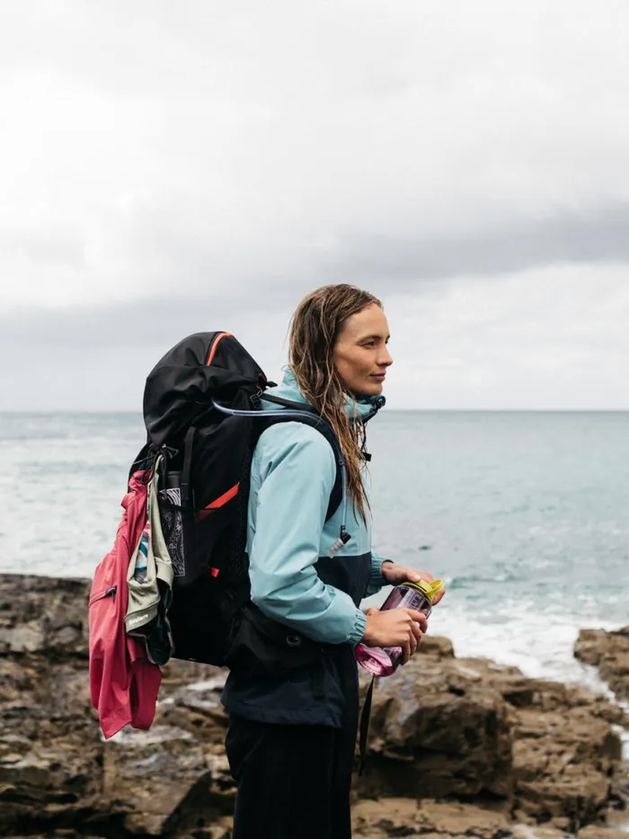MenWomen Finisterre Gregory Amber 54 Backpack Black Finisterre Bags