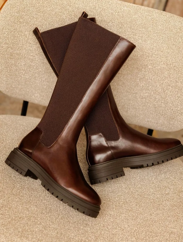 Naomi Irish Coffee Women Bobbies Knee High Boots