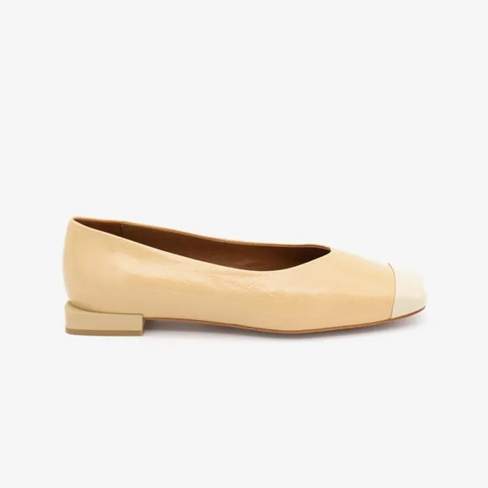 ngel Alarcn Flat Shoes Woman TEROLA 8211 Shiny Leather Flat With Bicolour Toecup