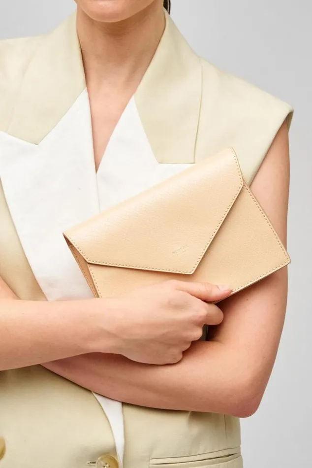 Oroton Clutches Mia Texture Clutch Honey Nougat 8211 Women