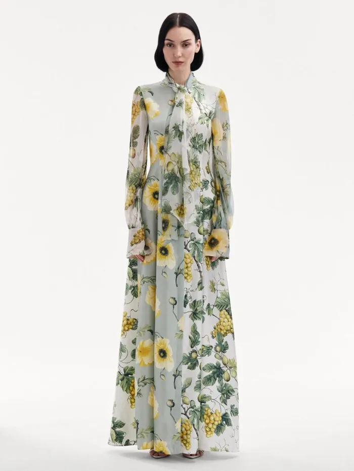 Oscar De La Renta Fig and Grapes Silk Twill Caftan Multi Women Gowns and Caftans Oscar De La Renta Fig and Grapes Silk Twill Caftan Multi Women Gowns and Caftans