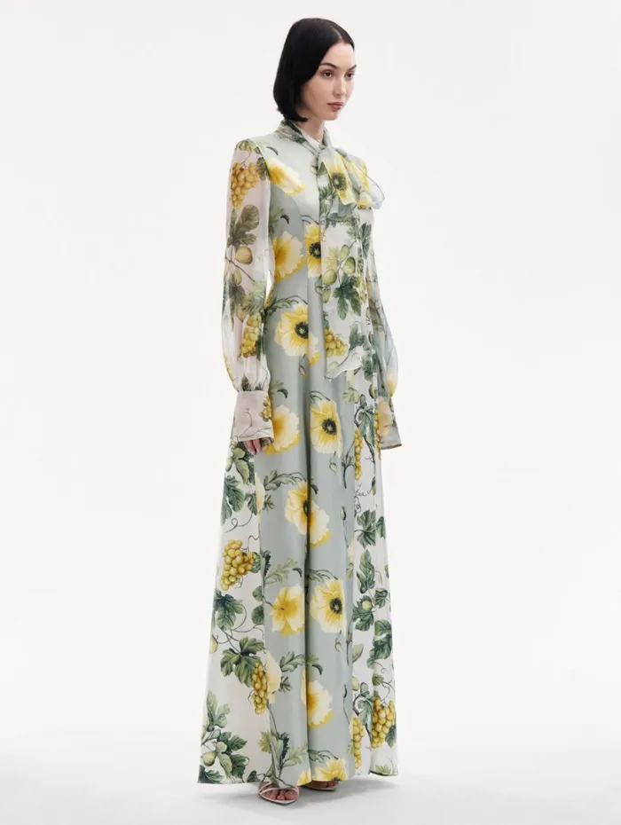 Oscar De La Renta Fig and Grapes Silk Twill Caftan Multi Women Gowns and Caftans Oscar De La Renta Fig and Grapes Silk Twill Caftan Multi Women Gowns and Caftans
