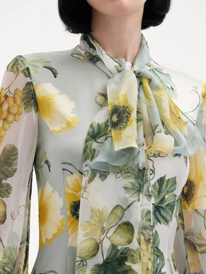 Oscar De La Renta Fig and Grapes Silk Twill Caftan Multi Women Gowns and Caftans Oscar De La Renta Fig and Grapes Silk Twill Caftan Multi Women Gowns and Caftans