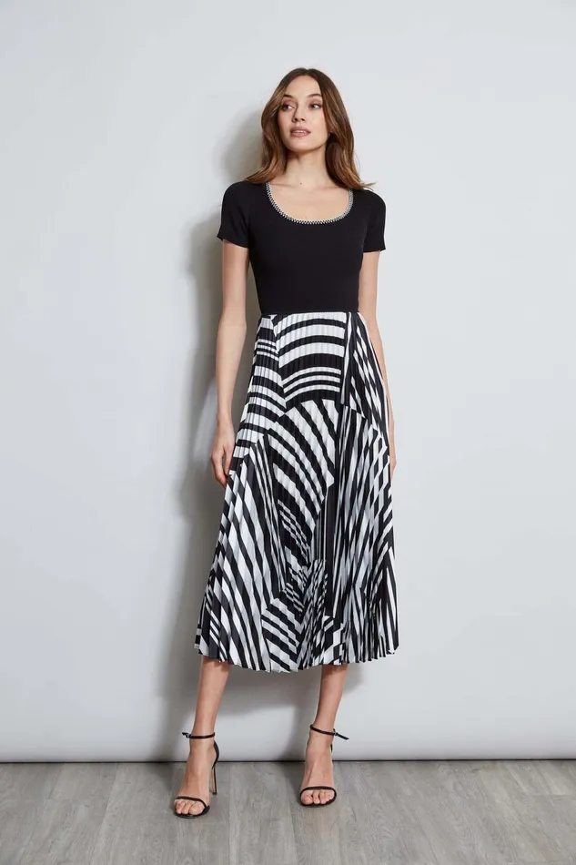 Outlet 8211 Women Dresses and Jumpsuits Elie Tahari Geometric Pleated Dress Blackwhite