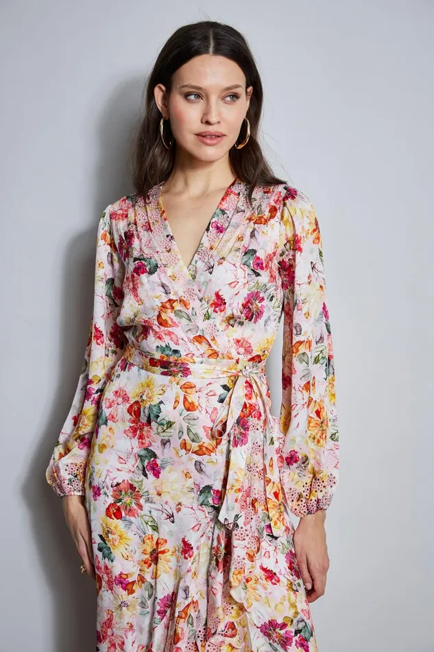 Outlet 8211 Women Long Sleeve Dresses Elie Tahari Embroidered Floral Wrap Dress Wonderland Print