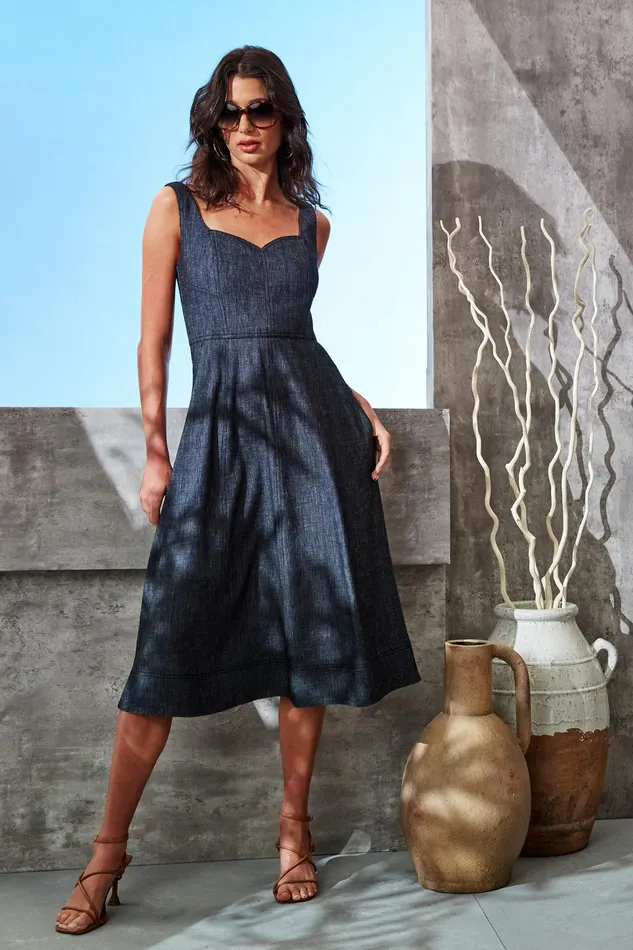 Outlet 8211 Women Suiting Elie Tahari Linen Fit and Flare Contour Dress Denim