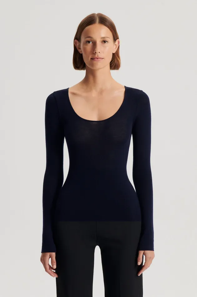 Scanlan Theodore BABYWOOL SCOOP NECK NAVY ALL Women Knitwear Scanlan Theodore BABYWOOL SCOOP NECK NAVY ALL Women Knitwear