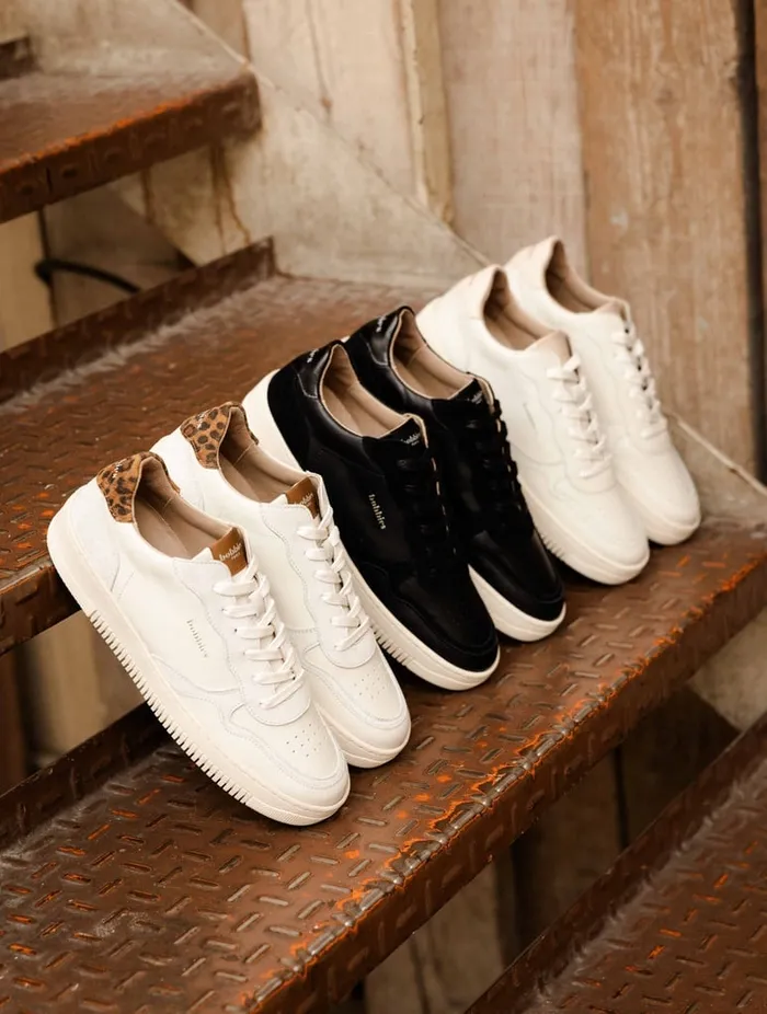 Scott Off White and Foam Women Bobbies Sneakers Scott Off White and Foam Women Bobbies Sneakers