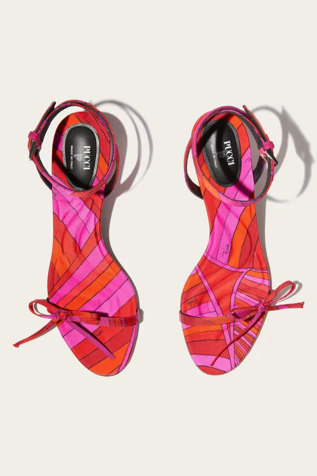 Shoes Women PUCCI IridePrint Sandals