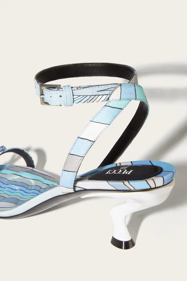 Shoes Women PUCCI IridePrint Sandals