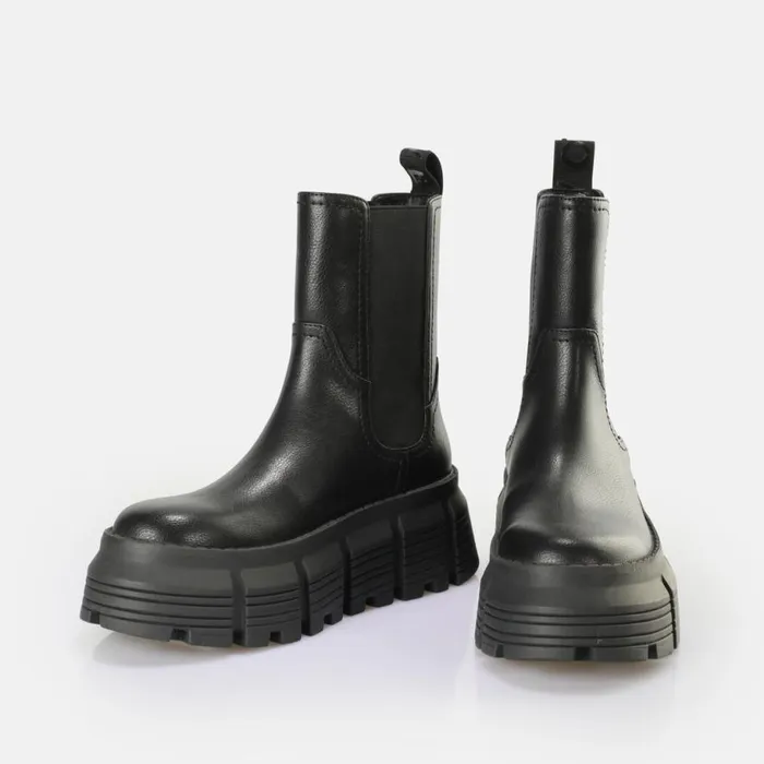 Shop Boots and AnkleBoots BUFFALO Ava Chelsea Men Black