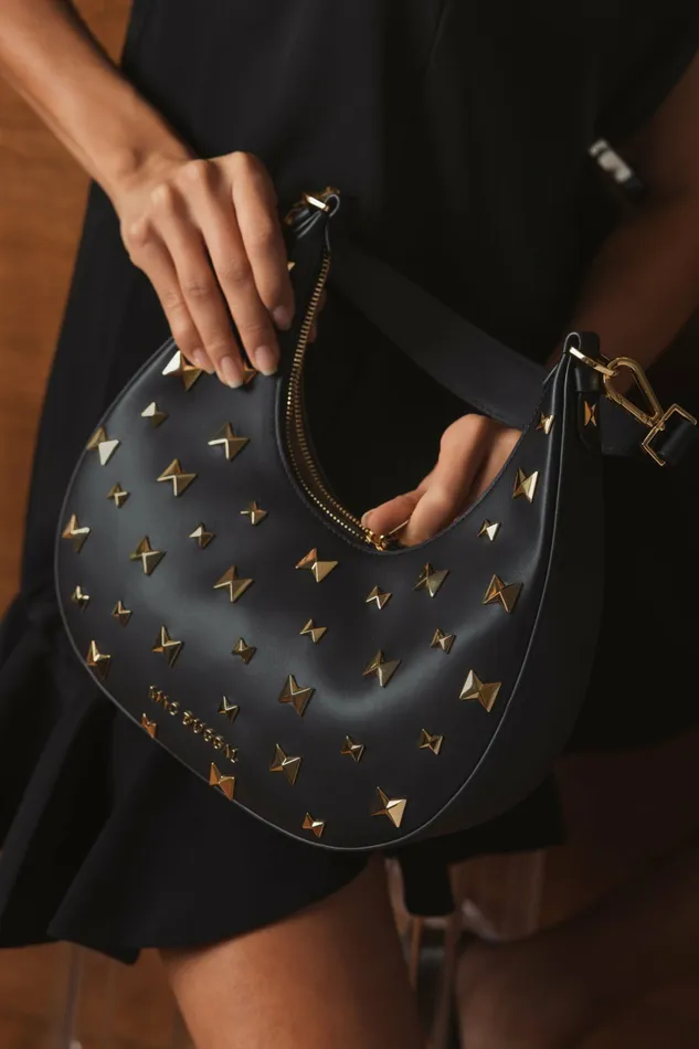 Shoulder Bags Mac Duggal Women Leather Hobo Bag With Gold Hardware Black