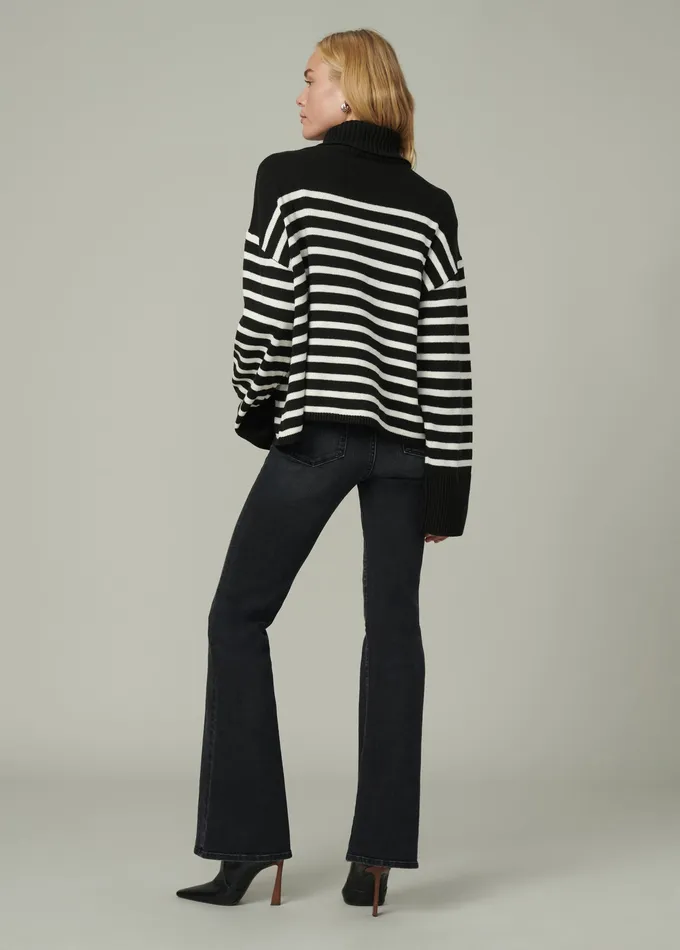 THE MOLLY All I Got Flare Joe8217s Jeans Women