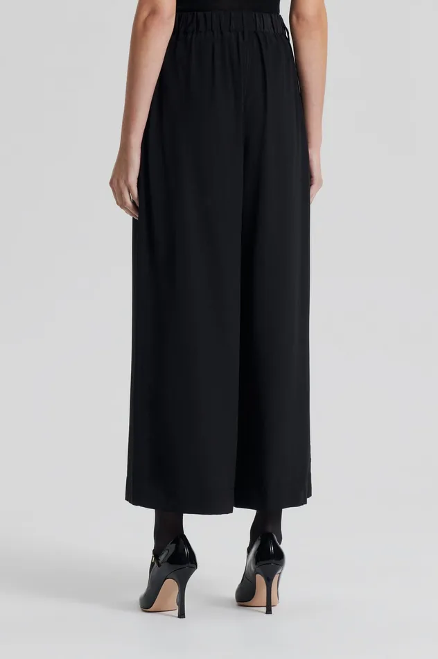 Trousers Women SILK CROPPED TROUSER BLACK Scanlan Theodore Trousers Women SILK CROPPED TROUSER BLACK Scanlan Theodore